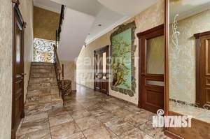 Дом 200м², 3-этажный, на длительный срок,