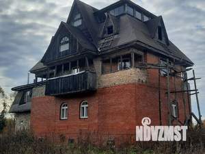 Дом 287м², 3-этажный, участок 1 сот.