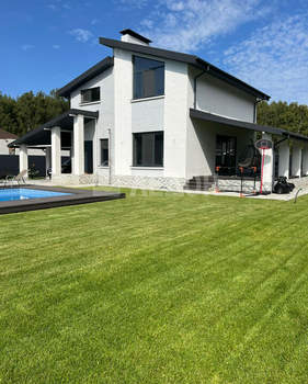 Дом 166м², 2-этажный, участок 13 сот.