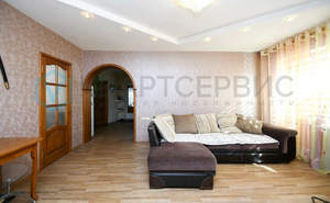 Дом 131м², 2-этажный, участок 10 сот.