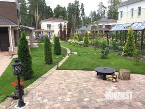 Дом 220м², 2-этажный, участок 23 сот.