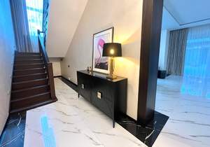 Дом 555м², 2-этажный, участок 13 сот.