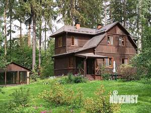 Дом 230м², 2-этажный, участок 25 сот.