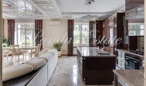 Дом 170м², 2-этажный, участок 3 сот.