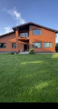 Дом 209м², 2-этажный, участок 10 сот.