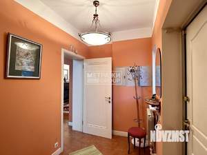 Дом 372м², 4-этажный, участок 15 сот.