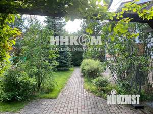 Дом 250м², 2-этажный, участок 12 сот.