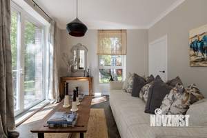 Дом 243м², 2-этажный, участок 15 сот.