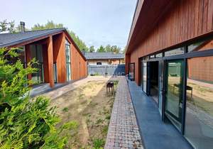 Дом 130м², 2-этажный, участок 6 сот.