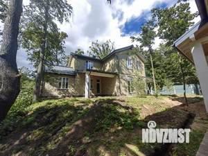 Коттедж 295м², 2-этажный, участок 10 сот.