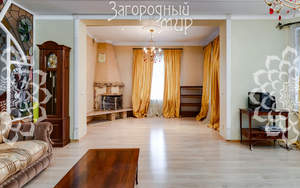 Дом 728м², 3-этажный, участок 40 сот.