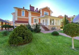 Дом 346м², 2-этажный, участок 17 сот.