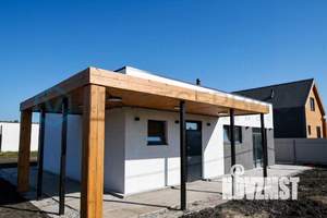 Дом 93м², 1-этажный, участок 7 сот.