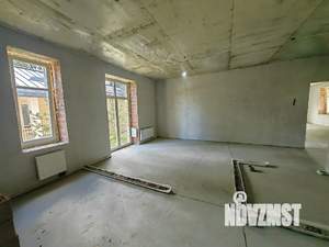 Коттедж 295м², 2-этажный, участок 10 сот.