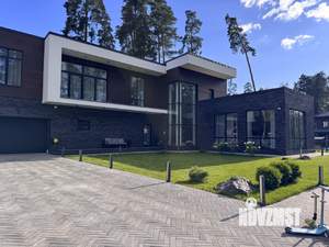 Коттедж 364м², 2-этажный, участок 13 сот.