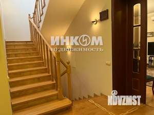Дом 250м², 2-этажный, участок 12 сот.
