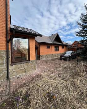 Дом 420м², 2-этажный, участок 15 сот.