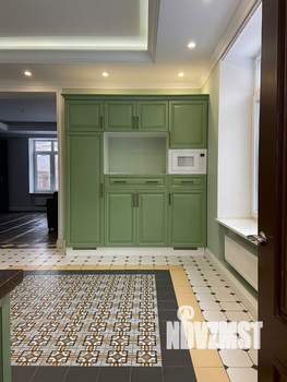 Дом 220м², 2-этажный, участок 23 сот.