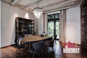 Коттедж 360м², 3-этажный, участок 19 сот.