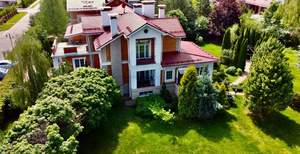 Дом 429м², 3-этажный, участок 50 сот.