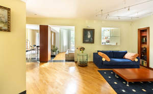 Дом 438м², 2-этажный, участок 120 сот.