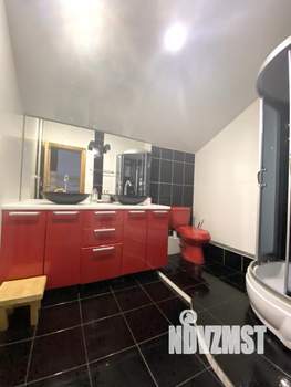 Дом 400м², 3-этажный, участок 9 сот.