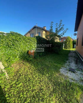 Дом 209м², 2-этажный, участок 10 сот.