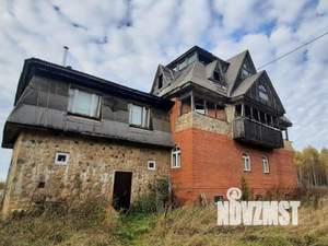 Дом 287м², 3-этажный, участок 1 сот.