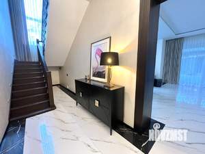 Дом 555м², 2-этажный, участок 13 сот.