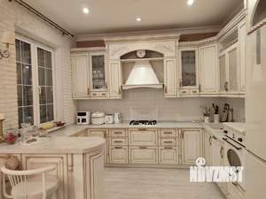 Коттедж 405м², 2-этажный, участок 20 сот.