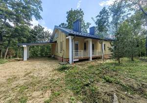 Дом 329м², 3-этажный, участок 8 сот.