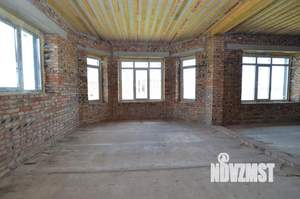 Дом 332м², 1-этажный, участок 10 сот.