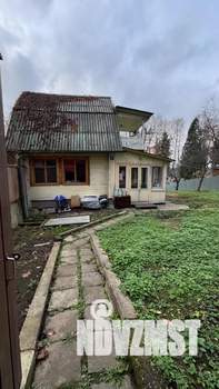 Дом 30м², 2-этажный, участок 11 сот.