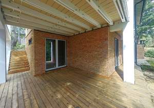 Дом 329м², 3-этажный, участок 8 сот.