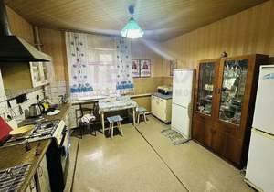 Дом 194м², 2-этажный, участок 15 сот.