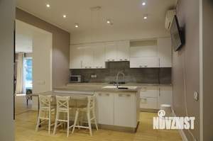 Коттедж 183м², 2-этажный, участок 15 сот.