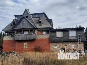 Дом 287м², 3-этажный, участок 1 сот.