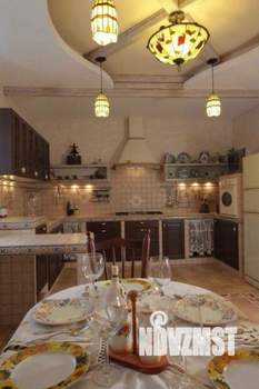 Дом 480м², 3-этажный, участок 18 сот.