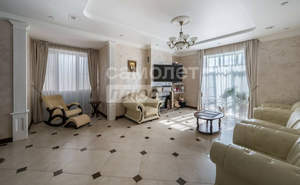 Дом 538м², 3-этажный, участок 12 сот.