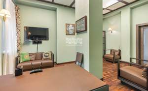 Дом 840м², 3-этажный, участок 35 сот.