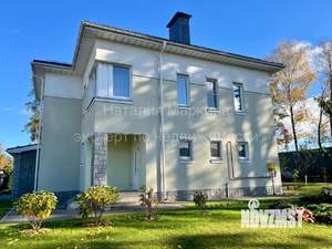 Коттедж 180м², 2-этажный, участок 15 сот.