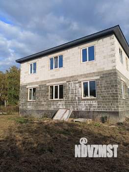 Коттедж 312м², 3-этажный, участок 10 сот.