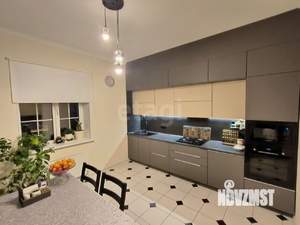 Дом 230м², 2-этажный, участок 11 сот.