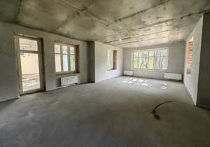 Дом 295м², 2-этажный, участок 10 сот.