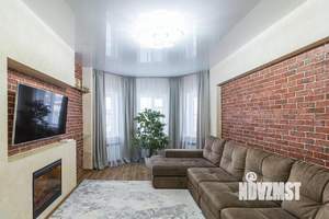 Дом 196м², 2-этажный, участок 10 сот.