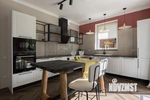 Дом 253м², 2-этажный, на длительный срок, 