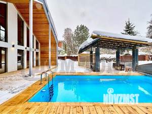 Дом 200м², 2-этажный, посуточно, 