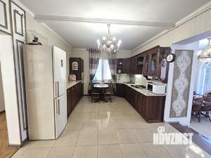 Дом 380м², 3-этажный, на длительный срок, 