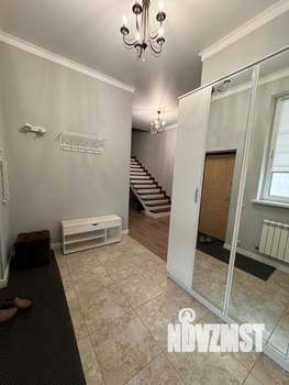 Дом 210м², 2-этажный, на длительный срок, 