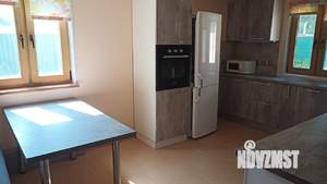 Дом 120м², 2-этажный, на длительный срок, 